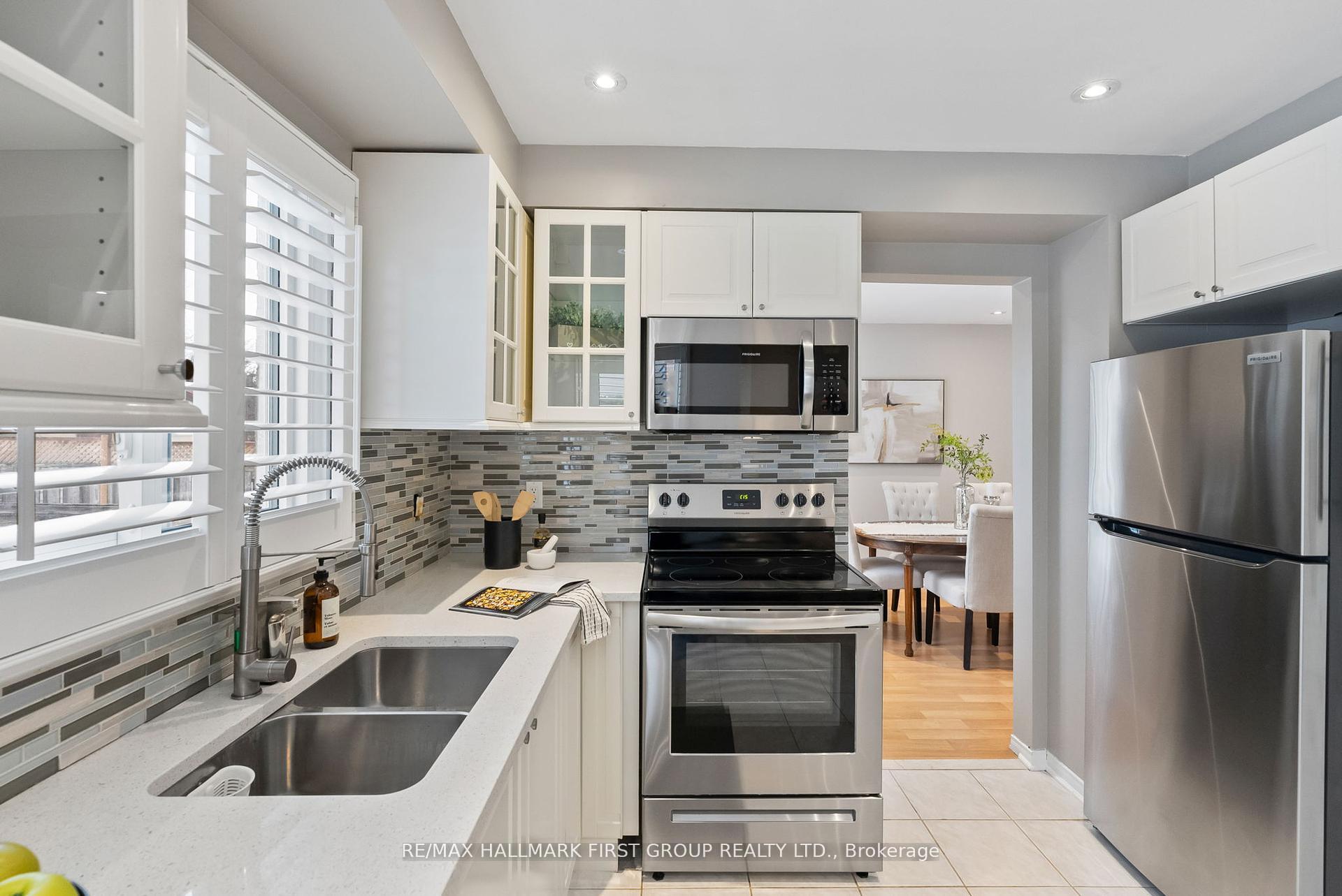 Photo 16 of 30 Willowbrook Drive, Whitby, Pringle Creek — HOMEH