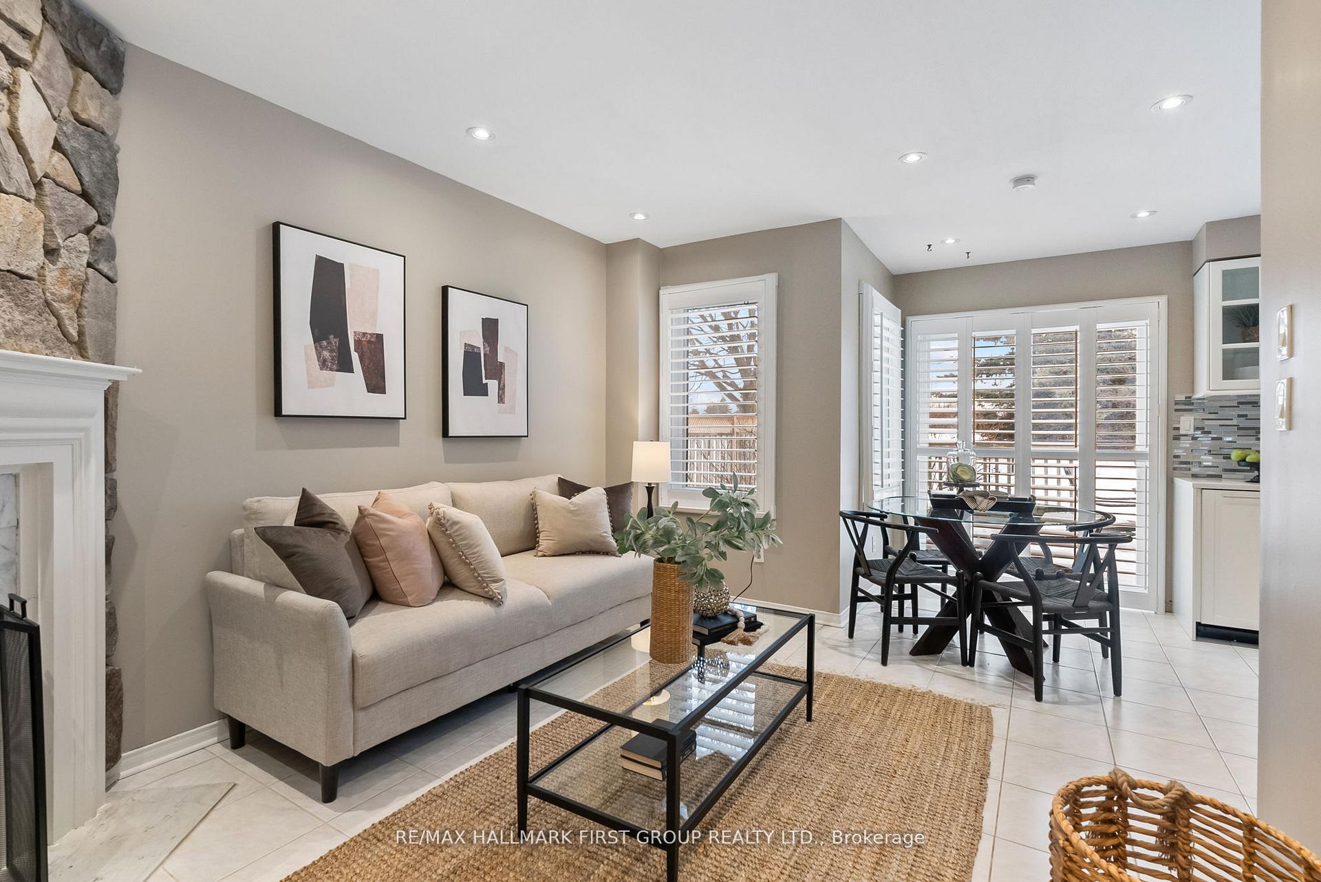 Photo 17 of 30 Willowbrook Drive, Whitby, Pringle Creek — HOMEH