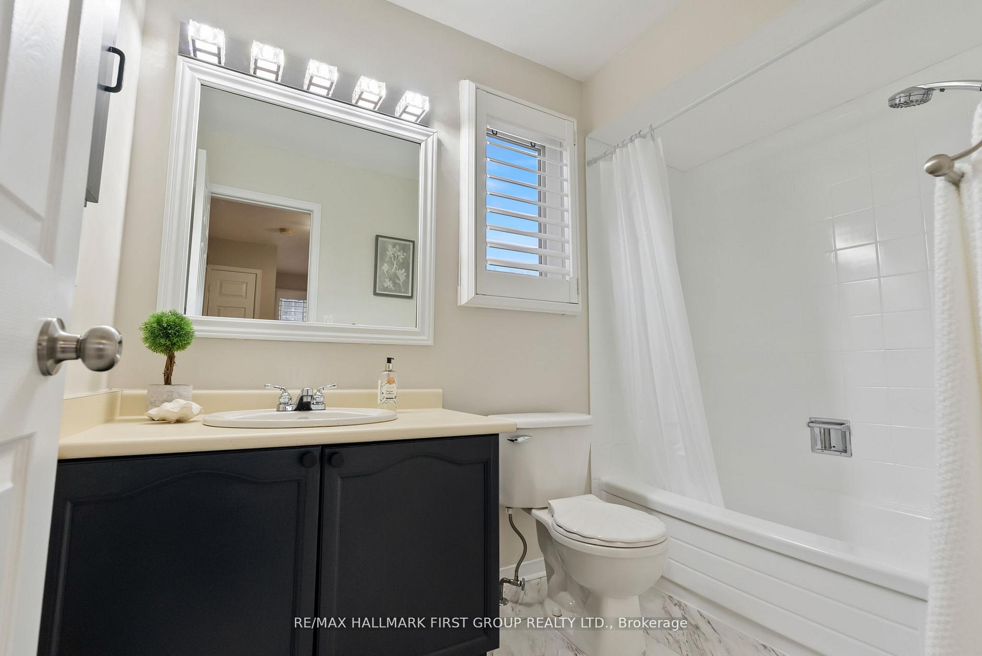 Photo 23 of 30 Willowbrook Drive, Whitby, Pringle Creek — HOMEH