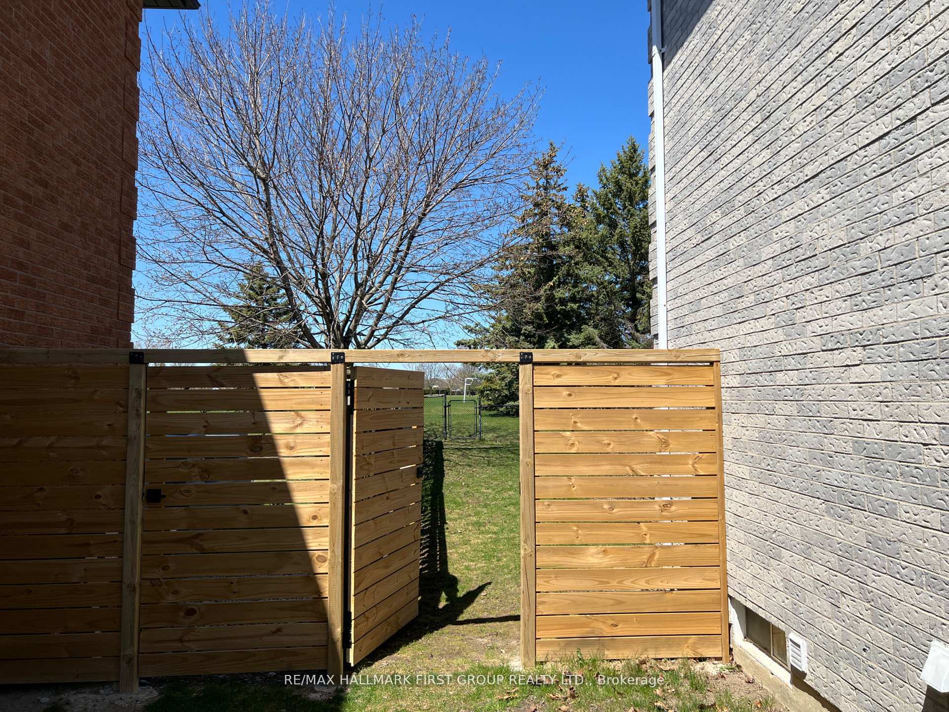 Photo 36 of 30 Willowbrook Drive, Whitby, Pringle Creek — HOMEH