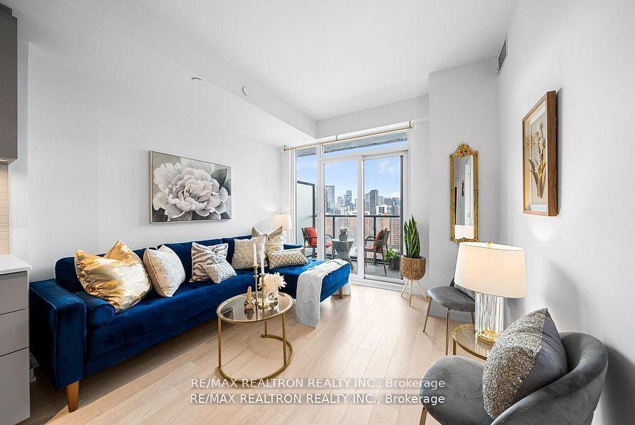 Photo 2 of Unit 1810, 48 Power Street, Toronto, Moss Park — HOMEH