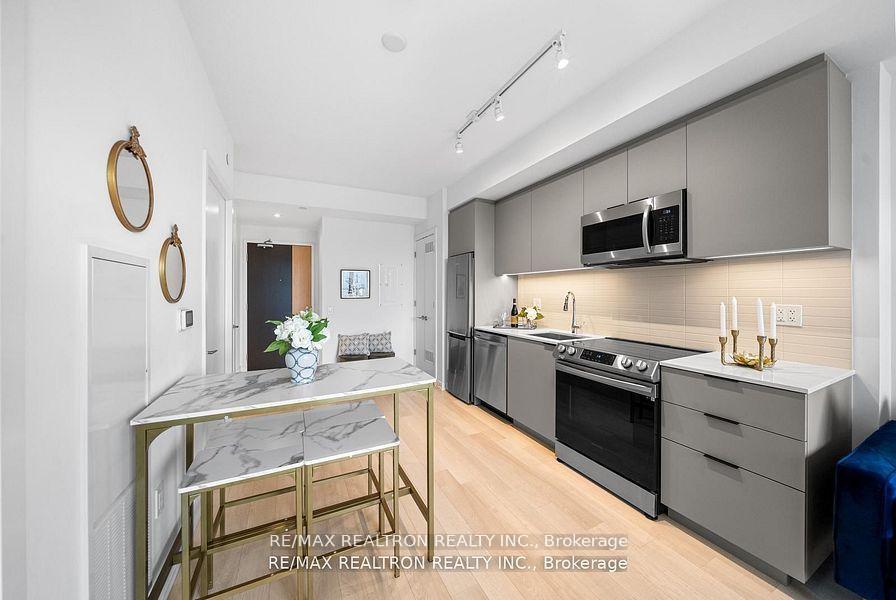 Photo 7 of Unit 1810, 48 Power Street, Toronto, Moss Park — HOMEH