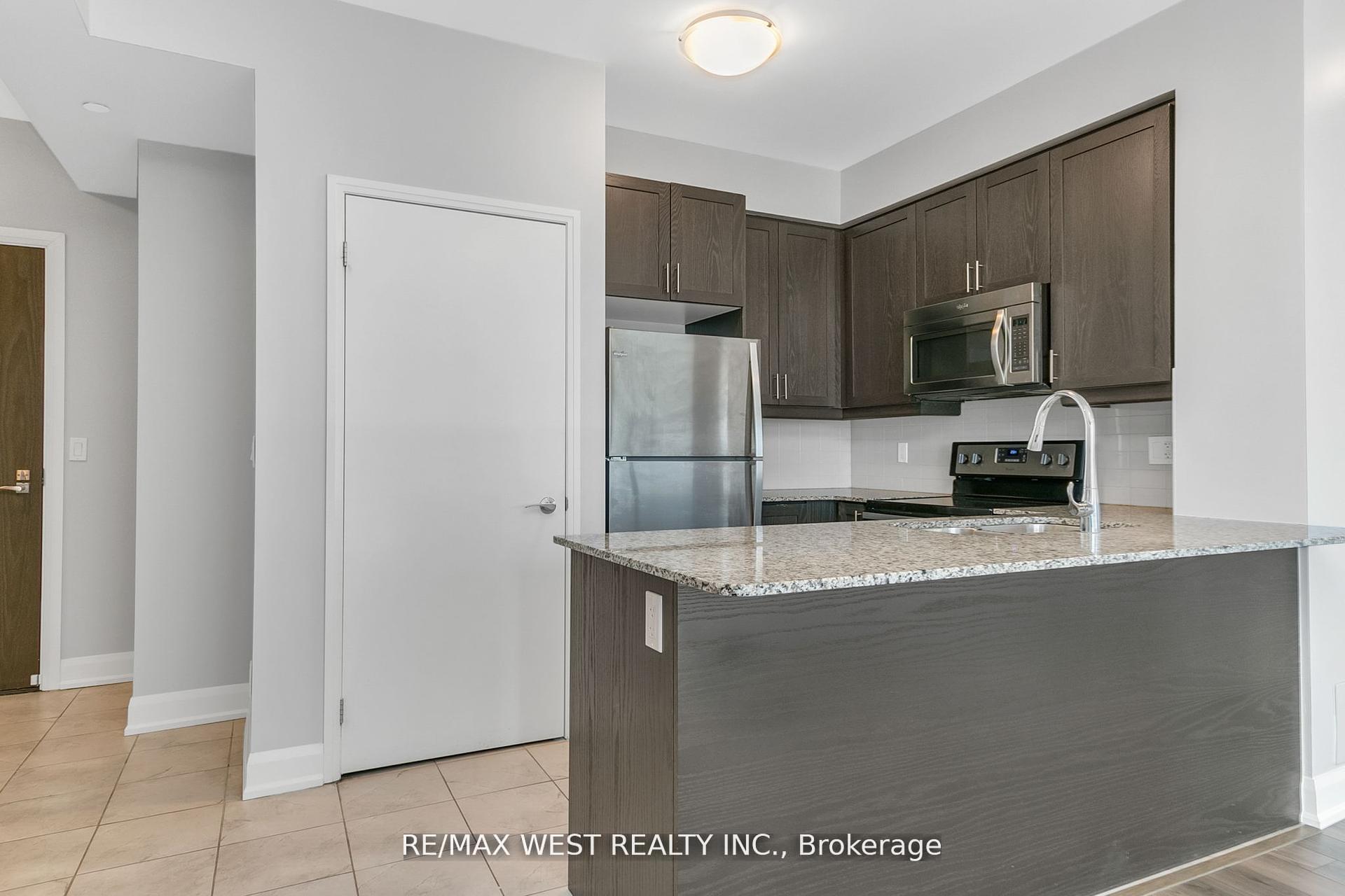 Photo 5 of Unit 2605, 2910 Highway 7 W, Vaughan, Concord — HOMEH