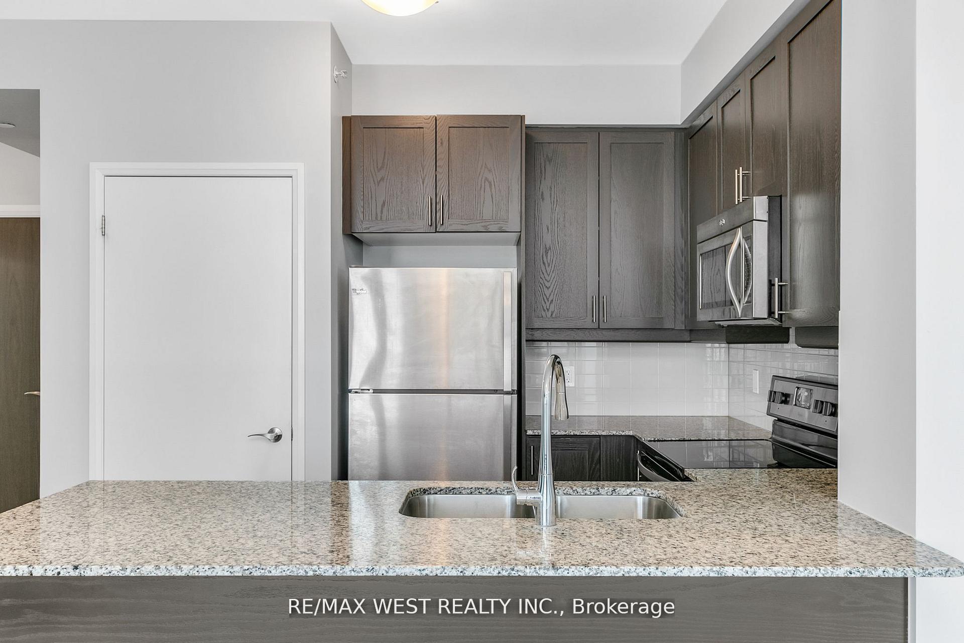 Photo 10 of Unit 2605, 2910 Highway 7 W, Vaughan, Concord — HOMEH