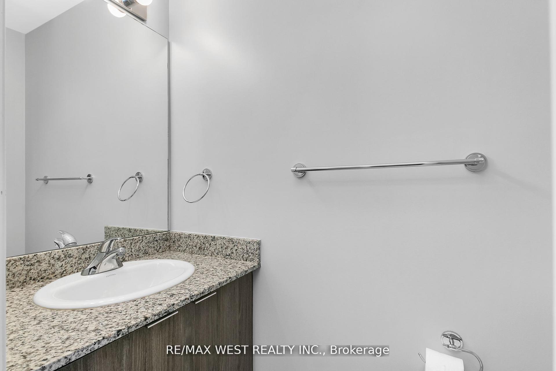 Photo 8 of Unit 2605, 2910 Highway 7 W, Vaughan, Concord — HOMEH