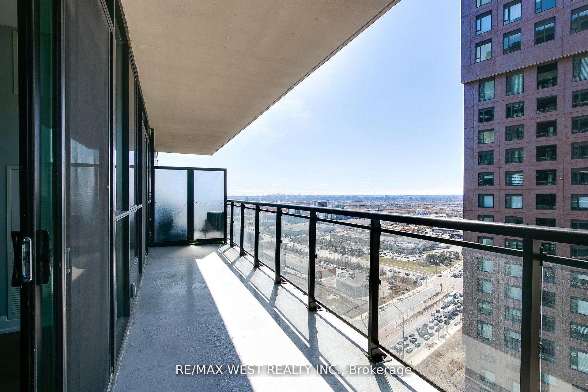 Photo 16 of Unit 2605, 2910 Highway 7 W, Vaughan, Concord — HOMEH