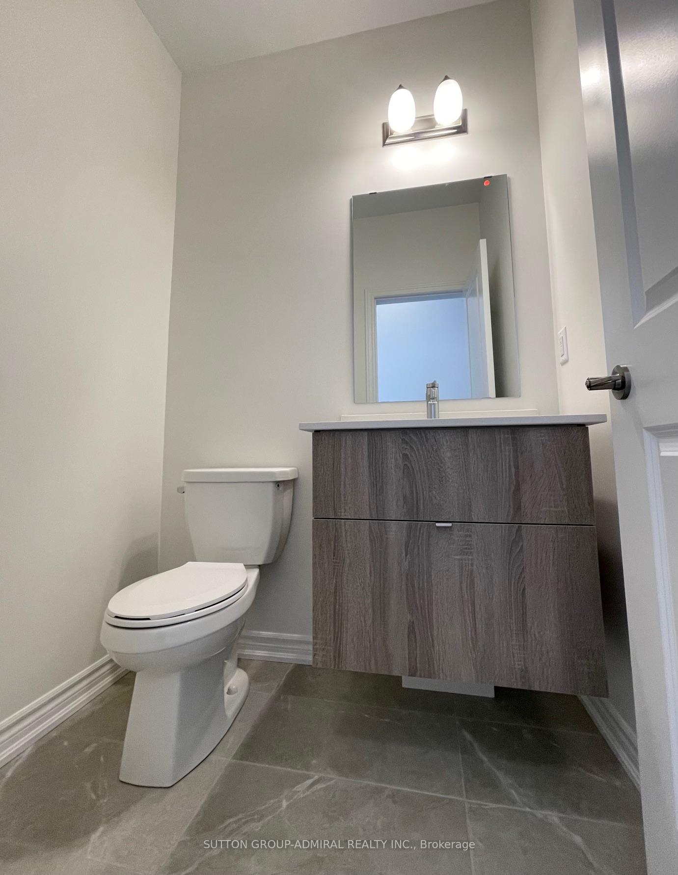 Photo 11 of 138 Greer Street, Barrie, Rural Barrie Southeast — HOMEH