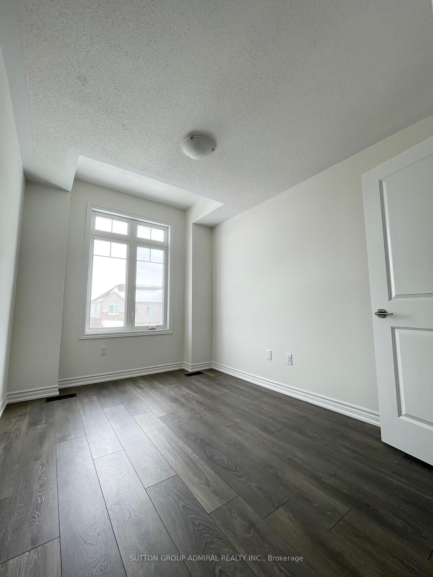 Photo 21 of 138 Greer Street, Barrie, Rural Barrie Southeast — HOMEH