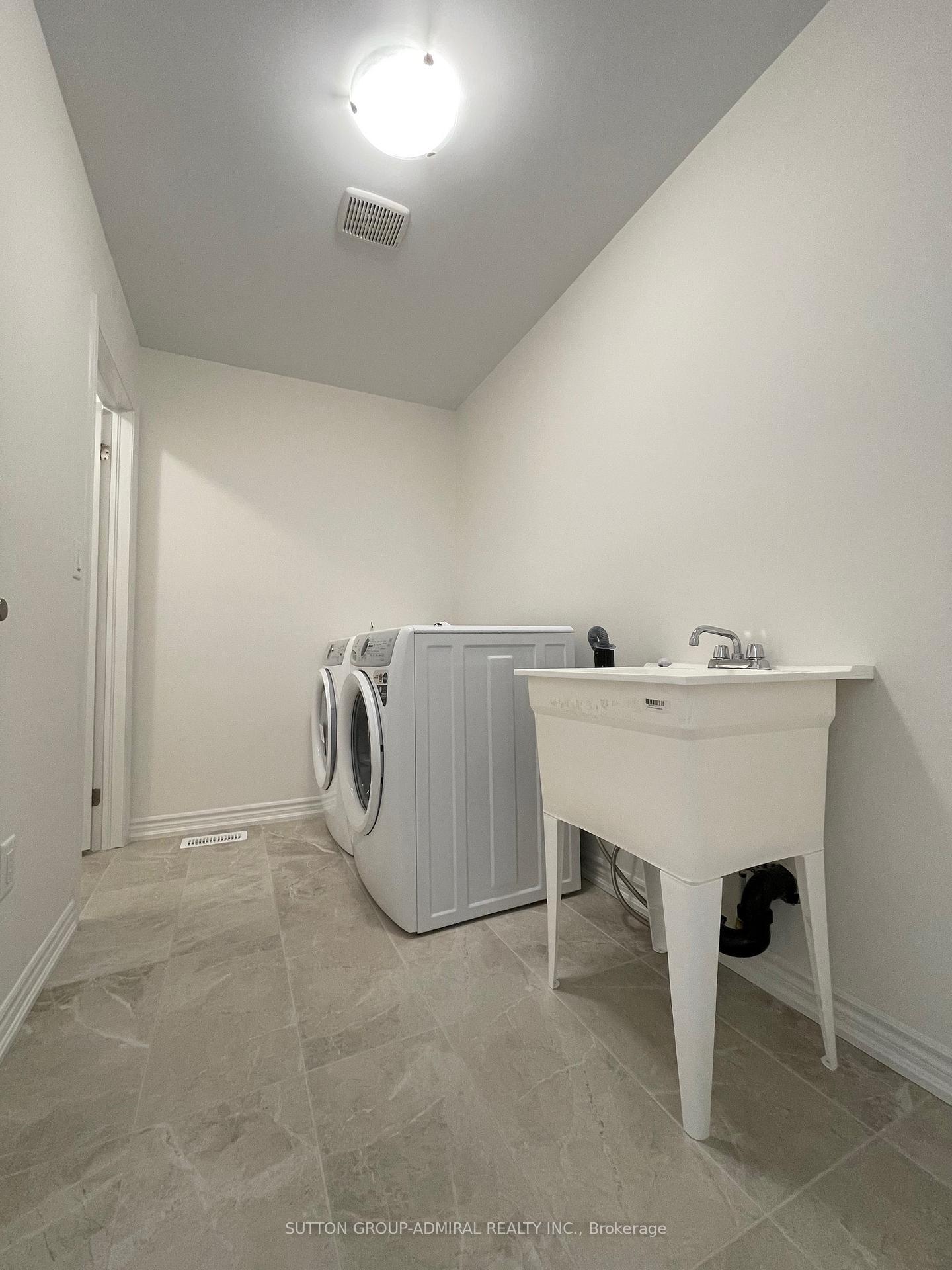 Photo 22 of 138 Greer Street, Barrie, Rural Barrie Southeast — HOMEH