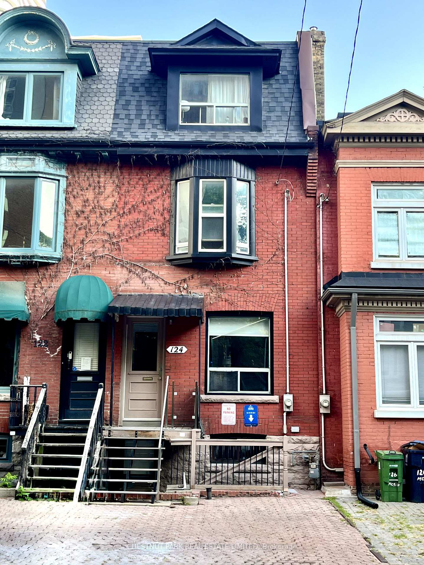 Photo 1 of Unit 1, 124 McGill Street, Toronto, Church-Yonge Corridor — HOMEH