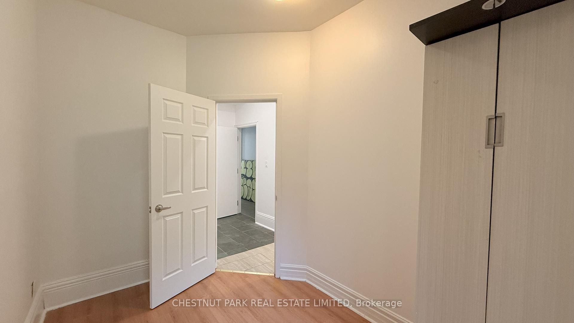 Photo 4 of Unit 1, 124 McGill Street, Toronto, Church-Yonge Corridor — HOMEH