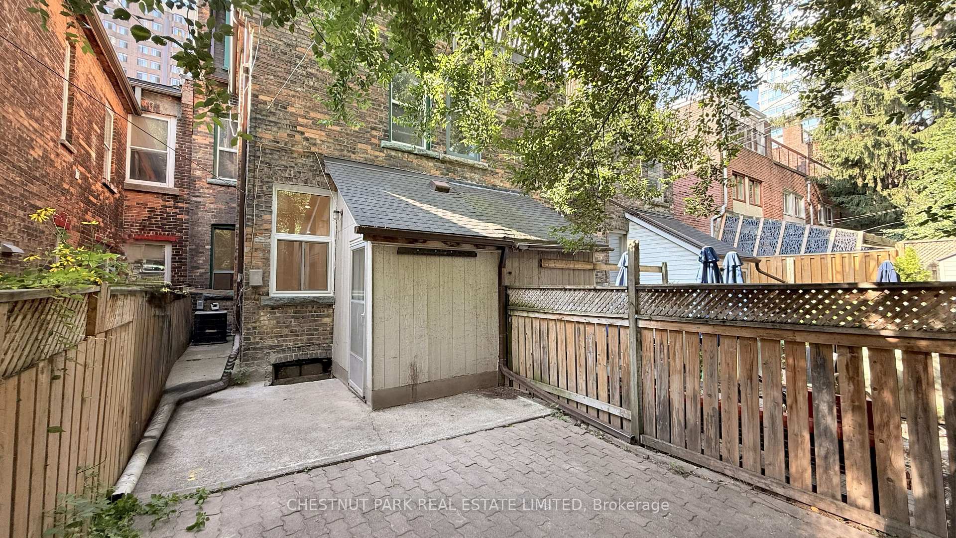 Photo 11 of Unit 1, 124 McGill Street, Toronto, Church-Yonge Corridor — HOMEH