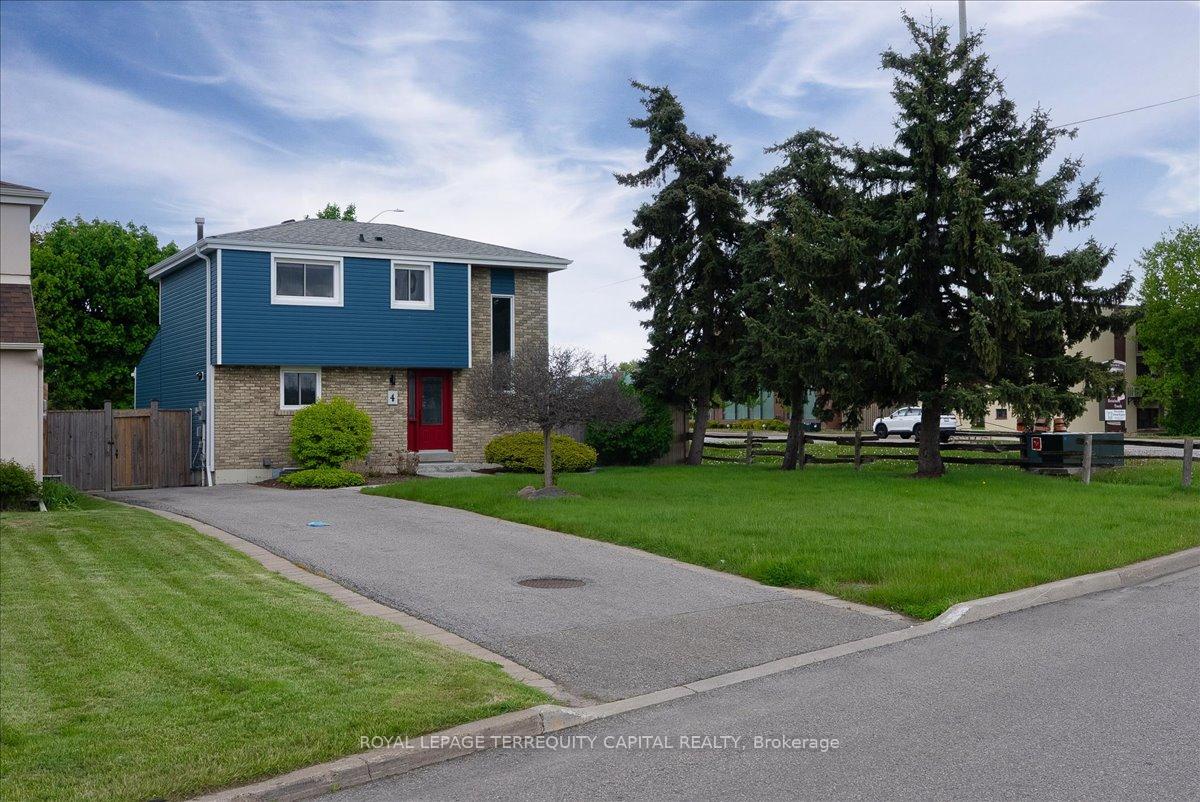 Photo 5 of 4 Downey Drive, Caledon, Bolton East — HOMEH