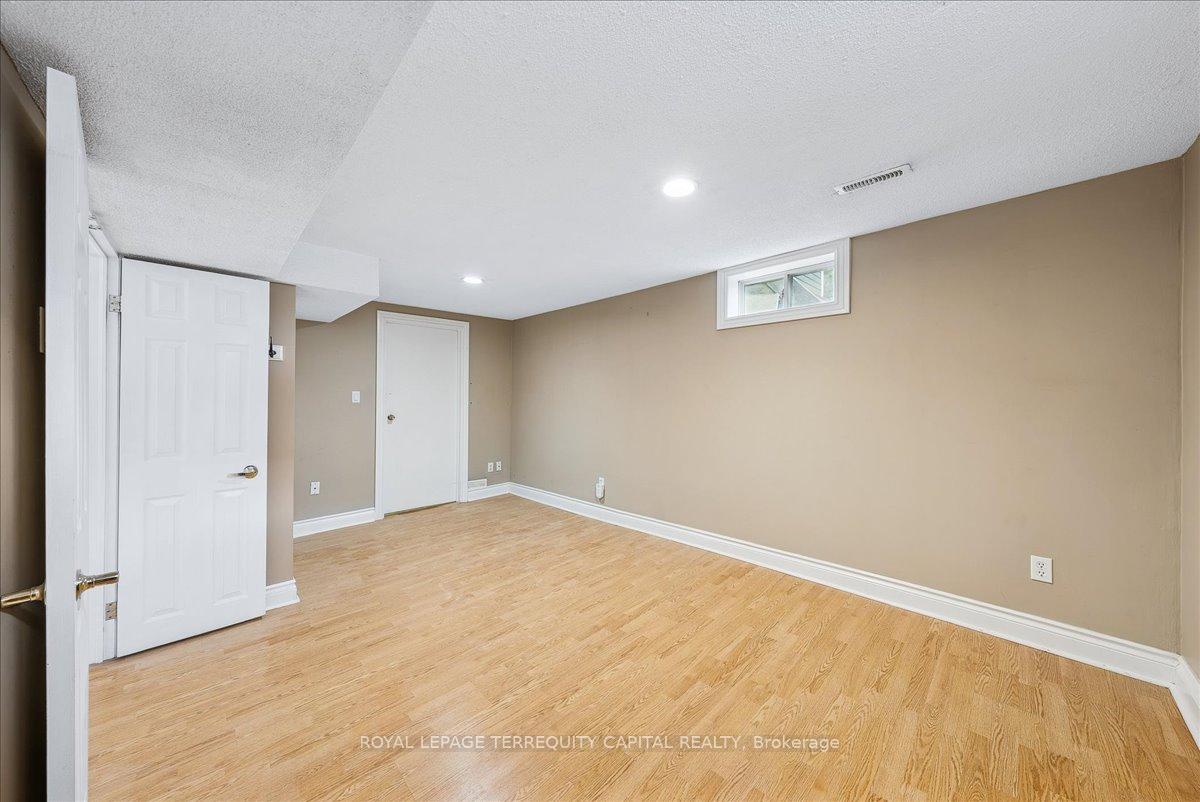 Photo 24 of 4 Downey Drive, Caledon, Bolton East — HOMEH