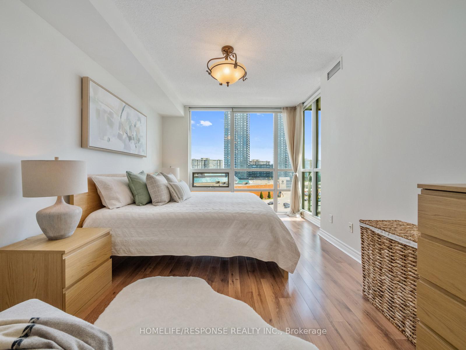 Photo 21 of Unit 701, 88 Promenade Circle, Vaughan, Brownridge — HOMEH