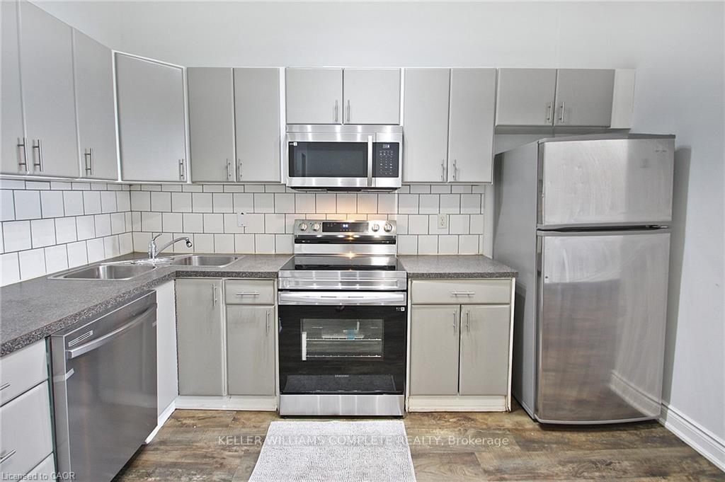 Photo 6 of Unit 4, 590 Main Street E, Hamilton, St. Clair — HOMEH