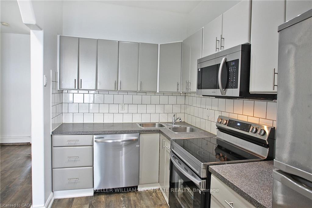 Photo 22 of Unit 4, 590 Main Street E, Hamilton, St. Clair — HOMEH