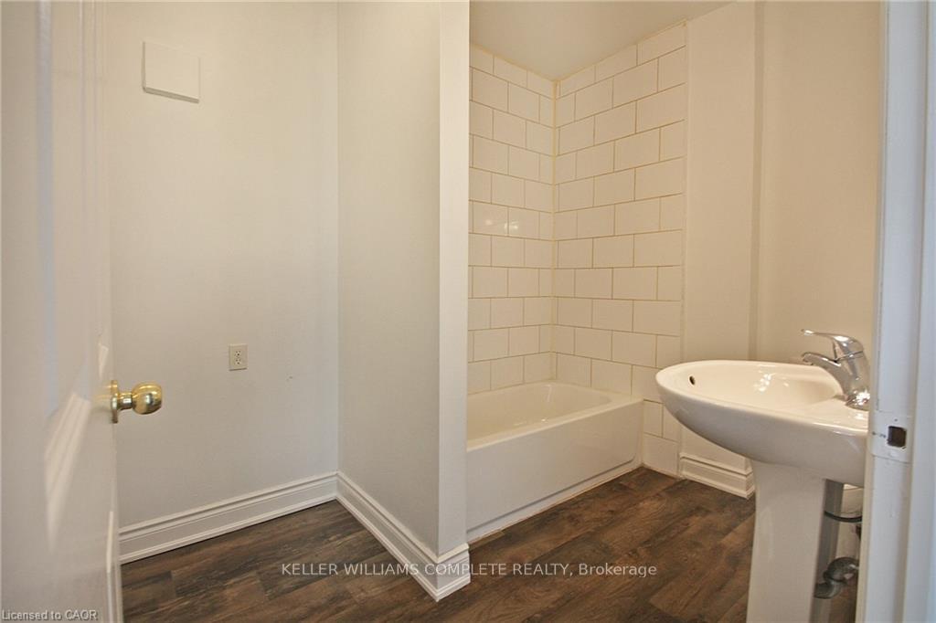 Photo 8 of Unit 4, 590 Main Street E, Hamilton, St. Clair — HOMEH