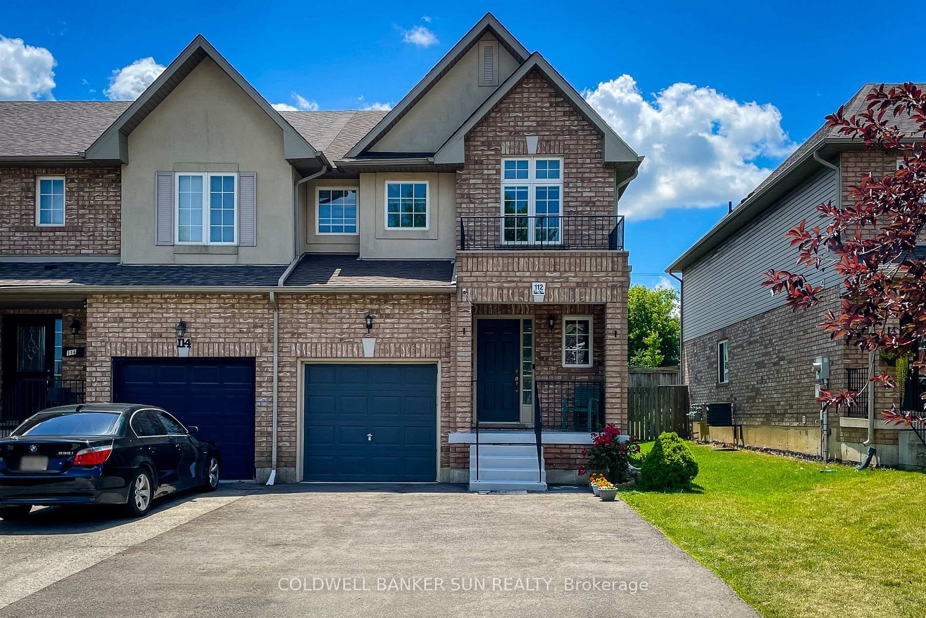 Photo 9 of 112 Meadow Wood Crescent, Hamilton, Stoney Creek Mountain — HOMEH