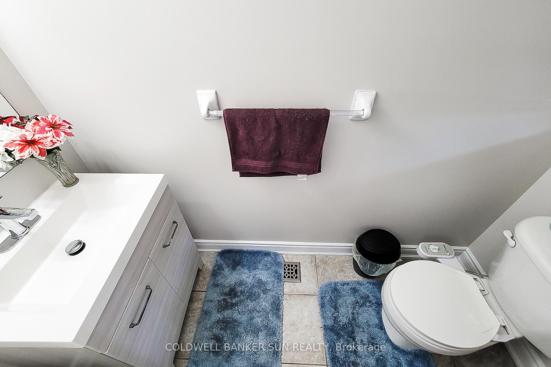 Photo 35 of 112 Meadow Wood Crescent, Hamilton, Stoney Creek Mountain — HOMEH