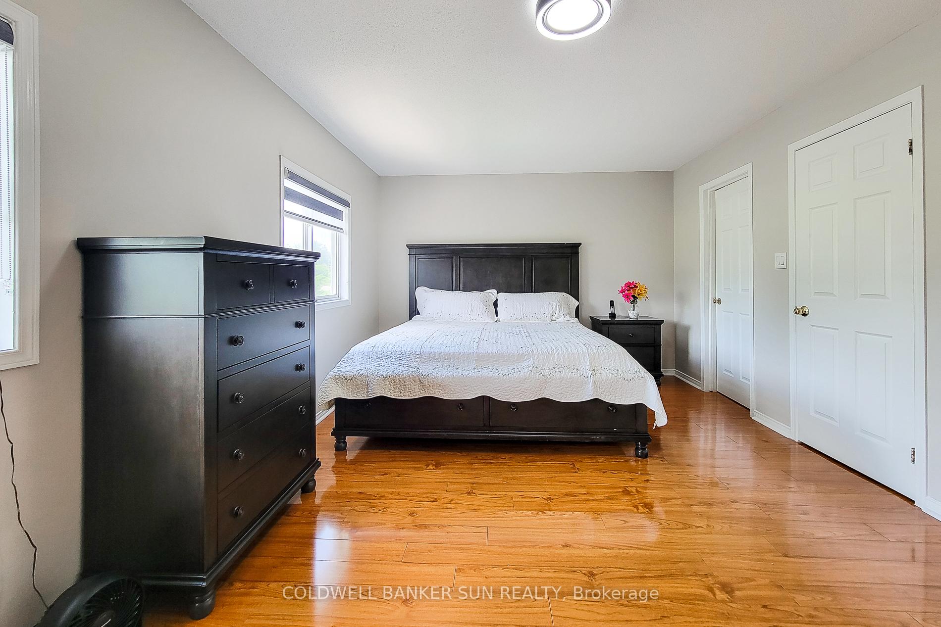 Photo 19 of 112 Meadow Wood Crescent, Hamilton, Stoney Creek Mountain — HOMEH