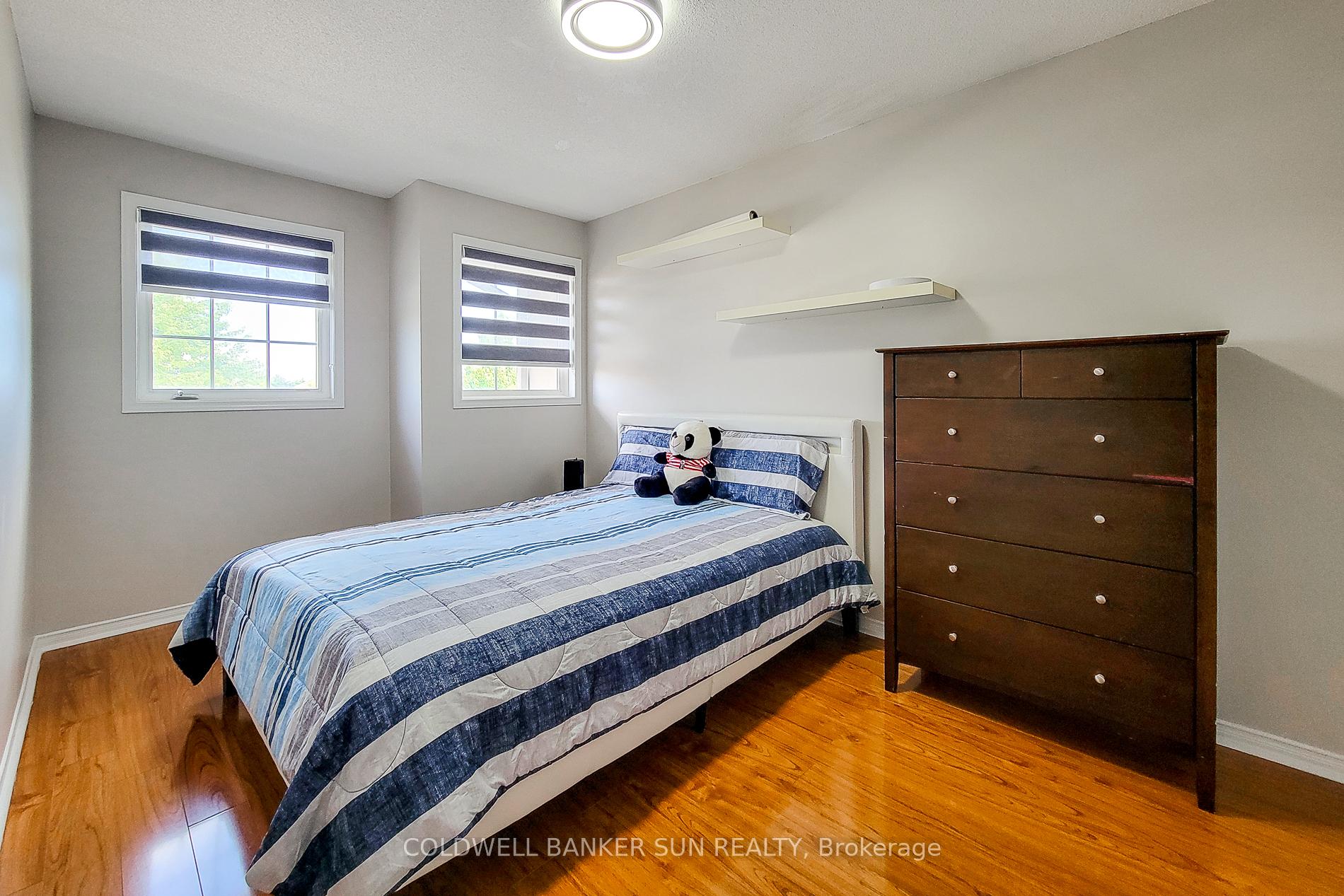 Photo 26 of 112 Meadow Wood Crescent, Hamilton, Stoney Creek Mountain — HOMEH