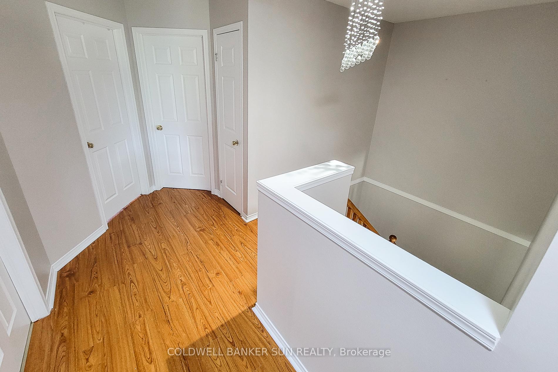 Photo 27 of 112 Meadow Wood Crescent, Hamilton, Stoney Creek Mountain — HOMEH