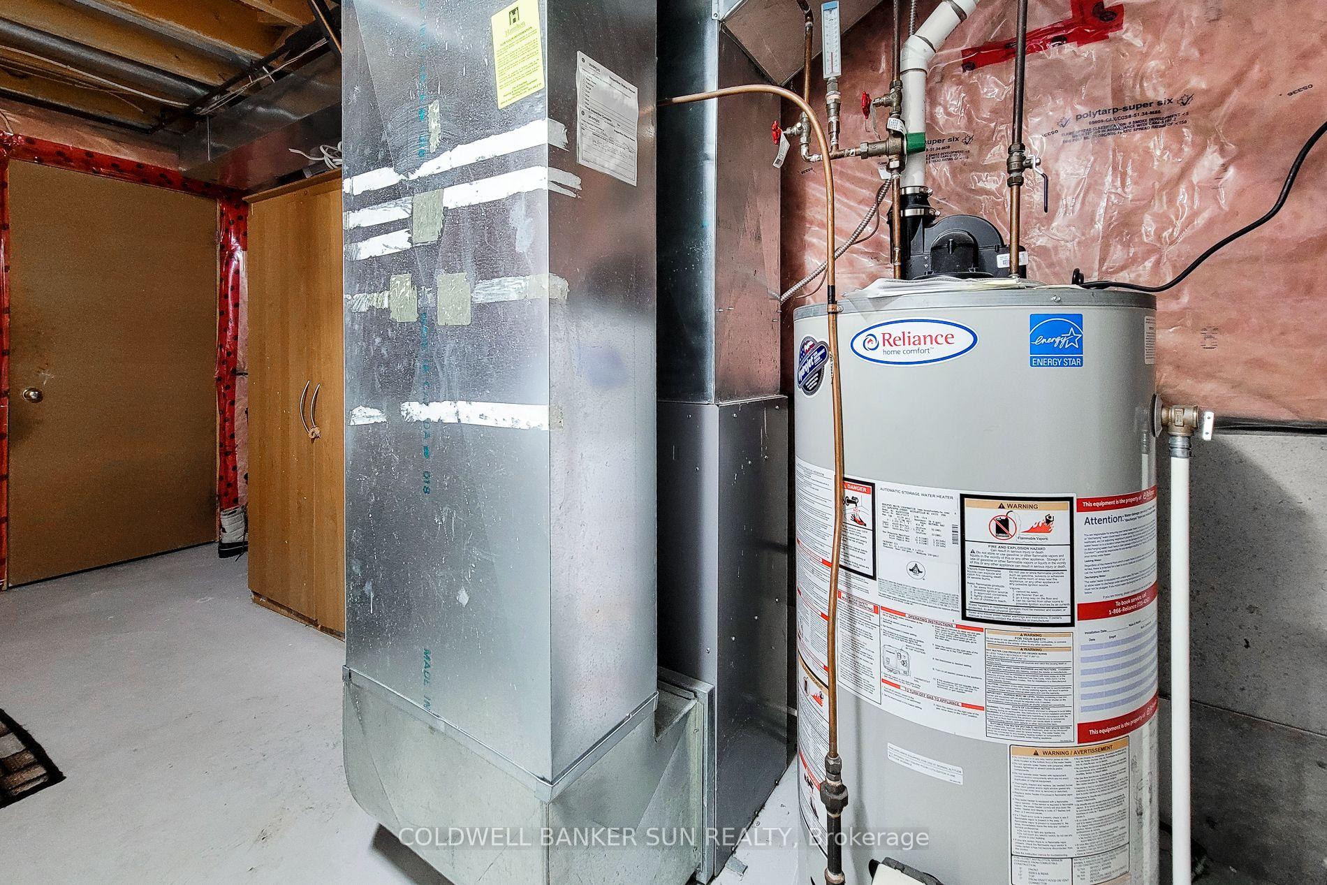 Photo 29 of 112 Meadow Wood Crescent, Hamilton, Stoney Creek Mountain — HOMEH