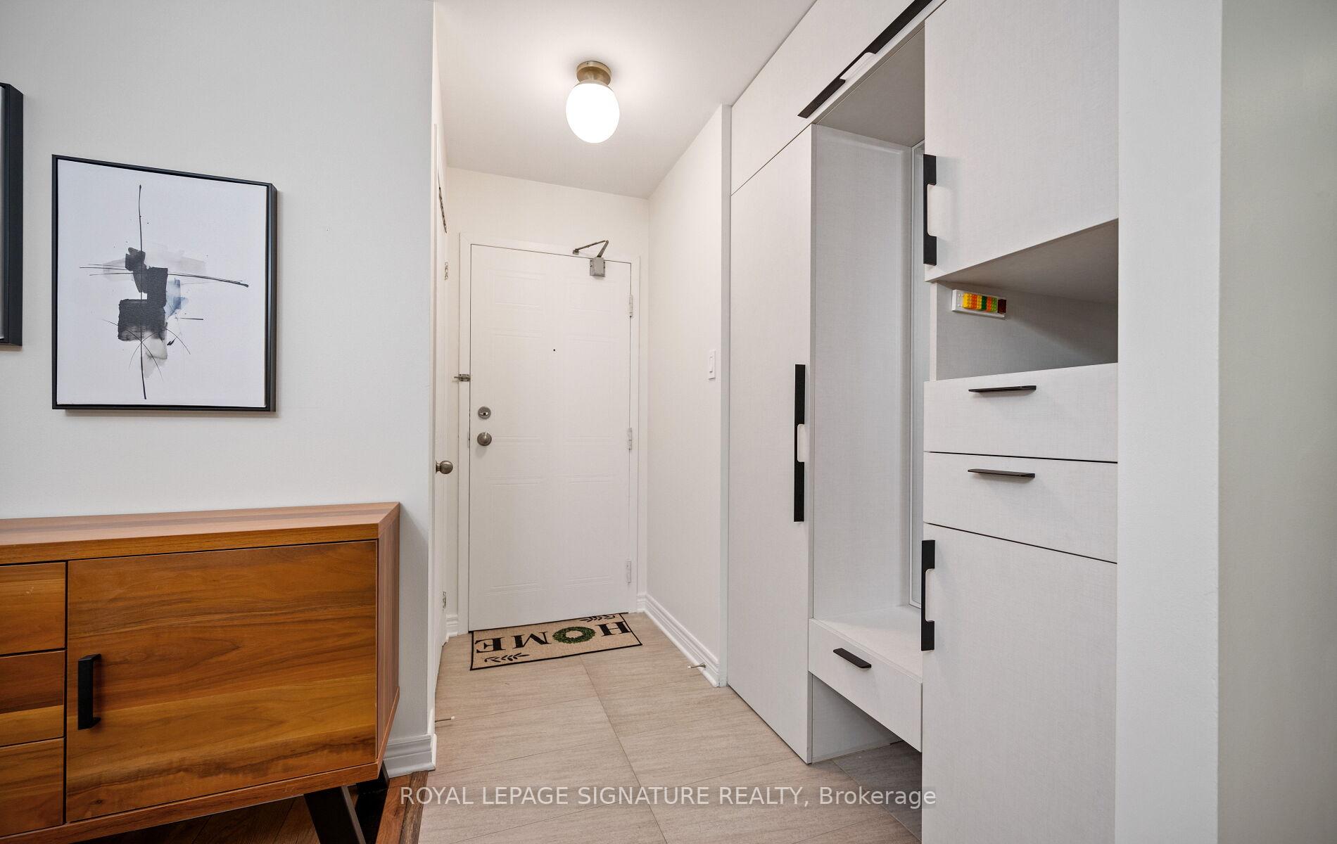 Photo 5 of Unit 1021, 1504 Pilgrims Way, Oakville, Glen Abbey — HOMEH