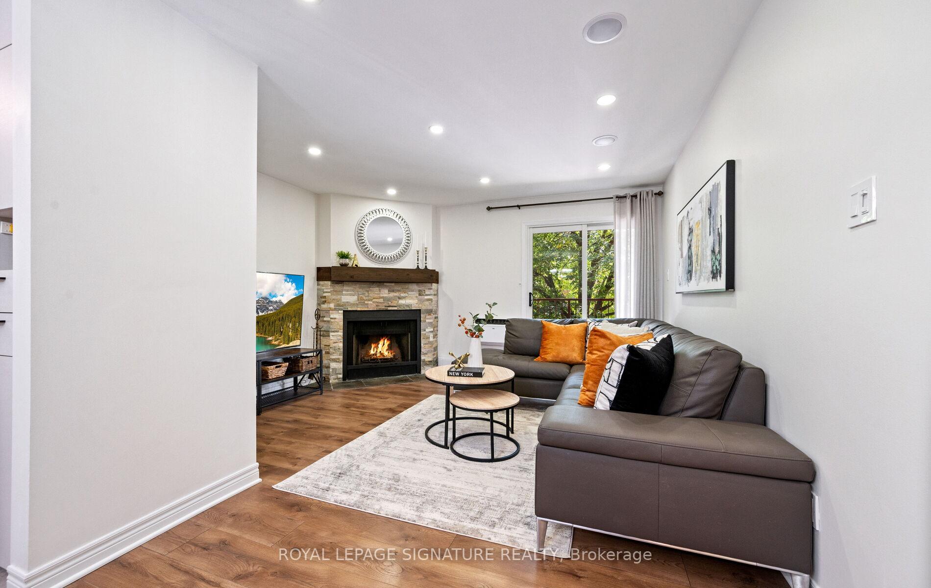 Photo 8 of Unit 1021, 1504 Pilgrims Way, Oakville, Glen Abbey — HOMEH