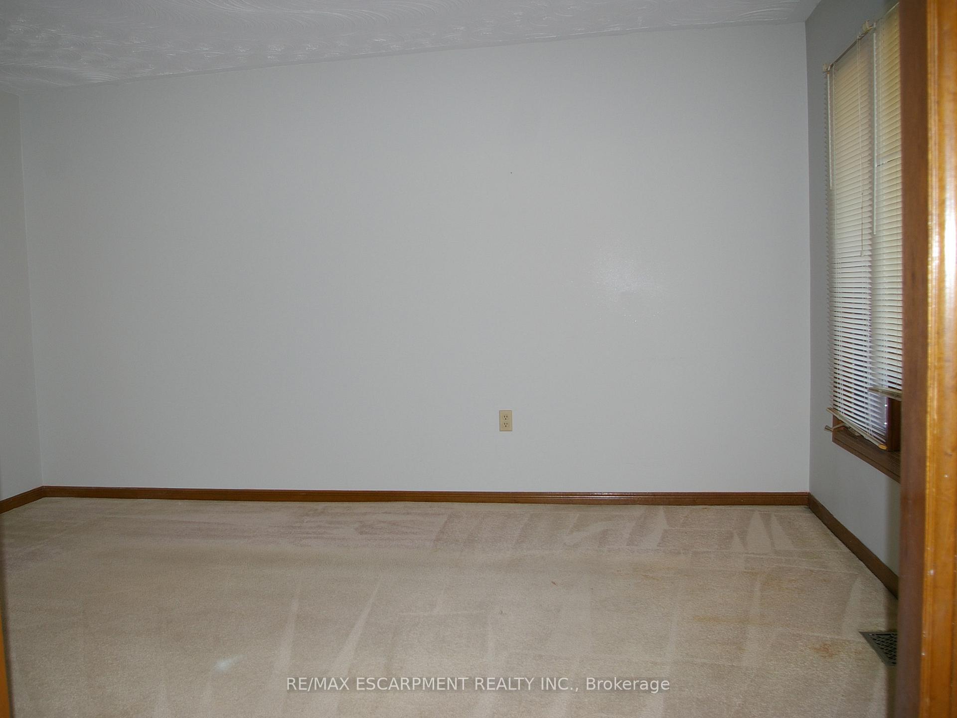 Photo 15 of 47 Republic Avenue, Hamilton, Barnstown — HOMEH