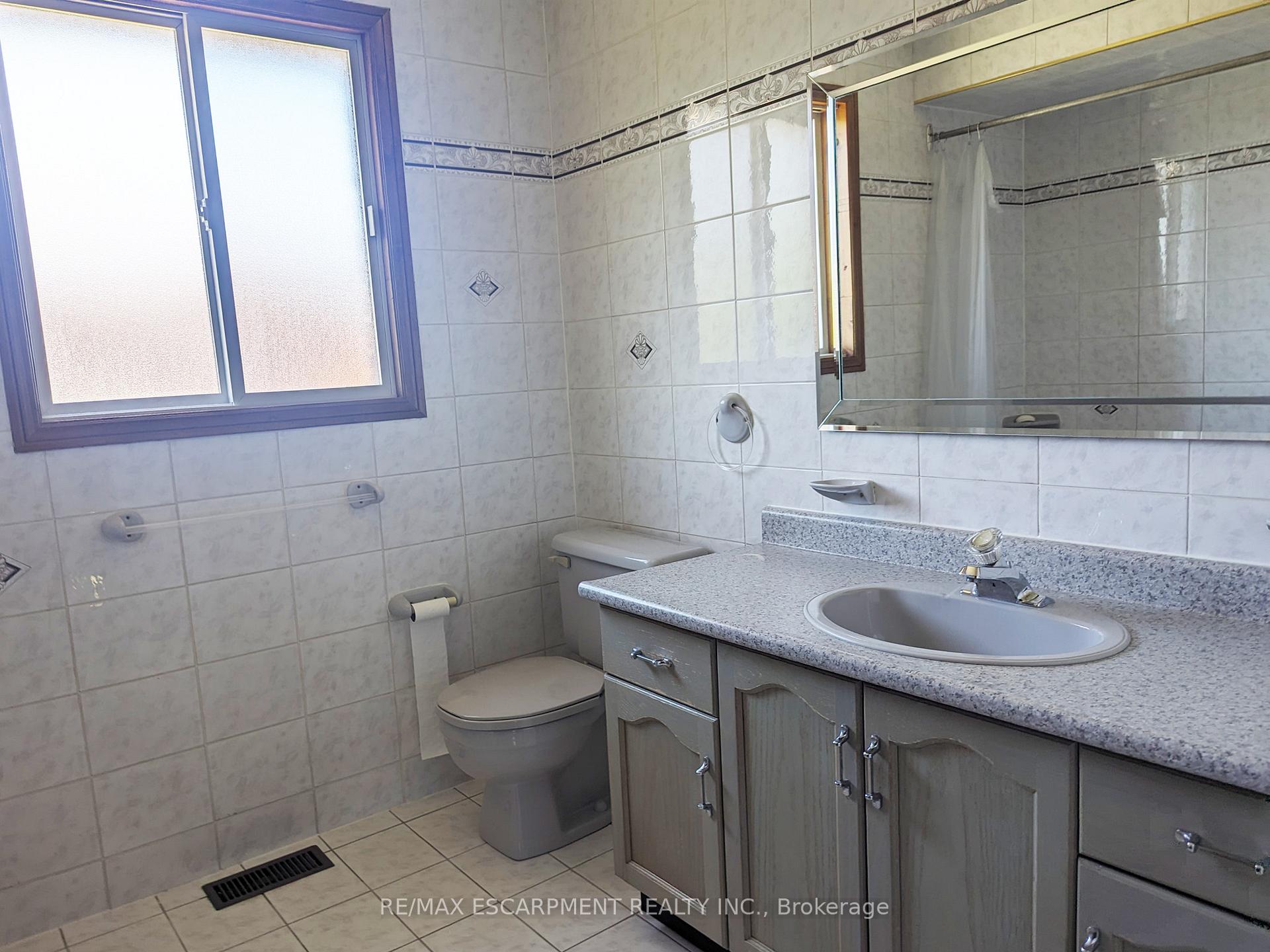 Photo 11 of 47 Republic Avenue, Hamilton, Barnstown — HOMEH