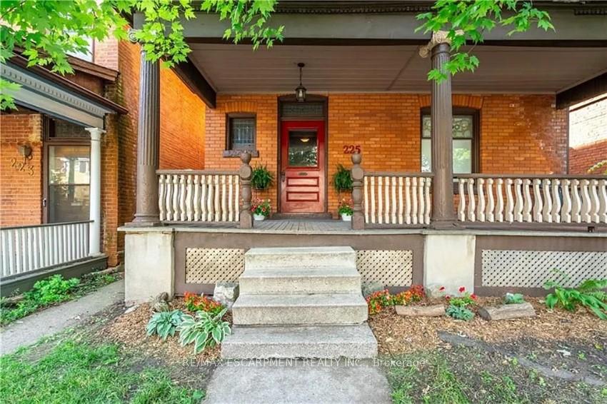 Photo 19 of Unit 3, 225 Queen Street S, Hamilton, Kirkendall — HOMEH
