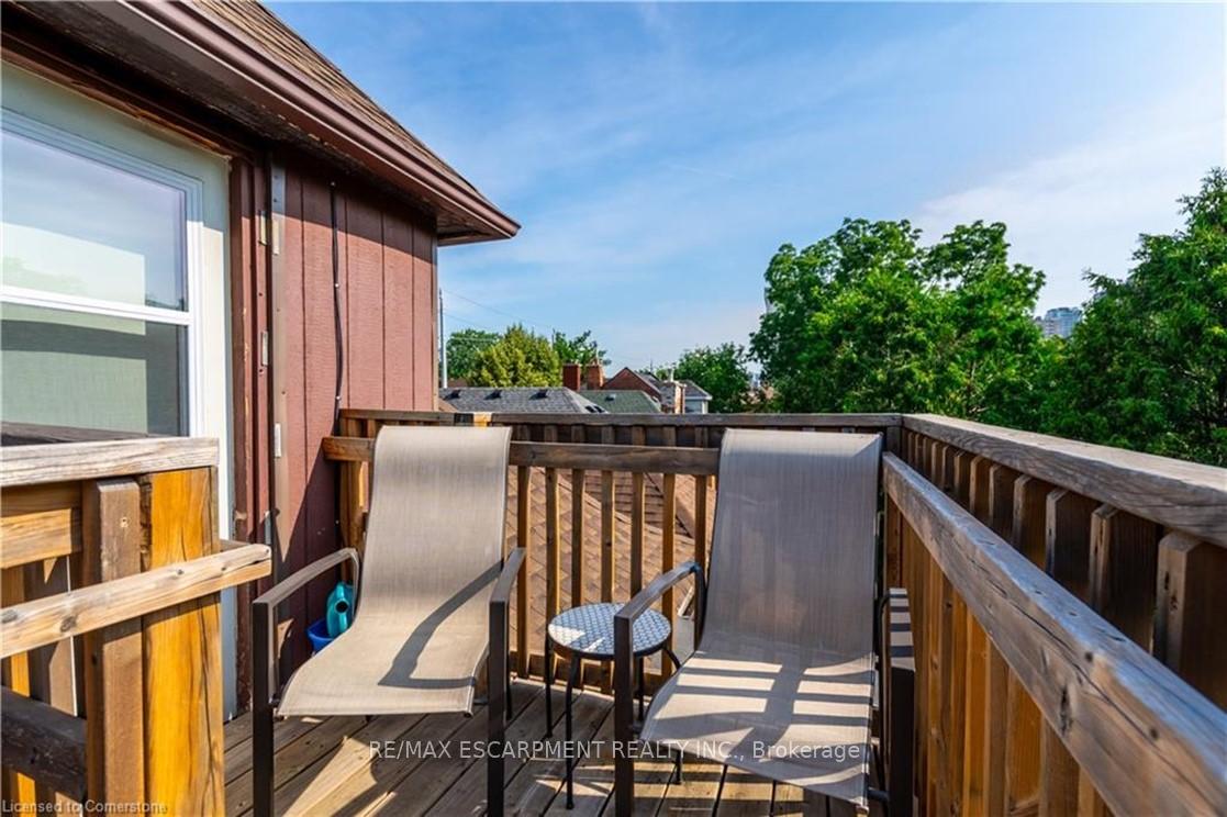 Photo 20 of Unit 3, 225 Queen Street S, Hamilton, Kirkendall — HOMEH