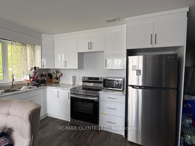 Photo 13 of 198 Dundas Street E, Quinte West, Trenton Ward — HOMEH