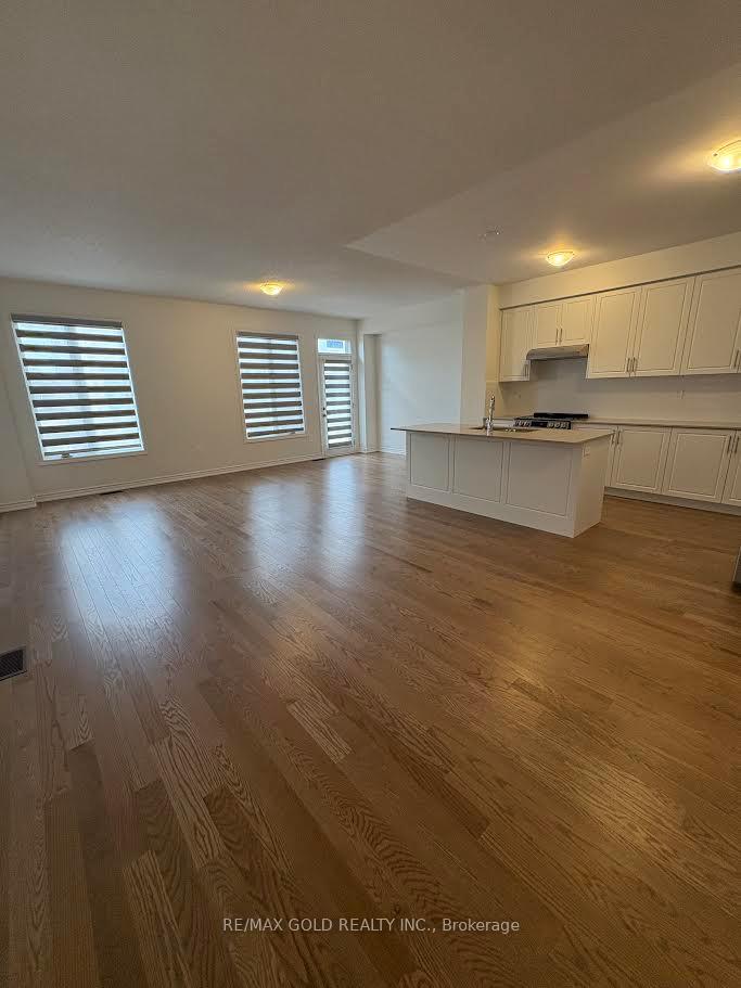 Photo 2 of 315 Bergamot Avenue, Milton, Ford — HOMEH