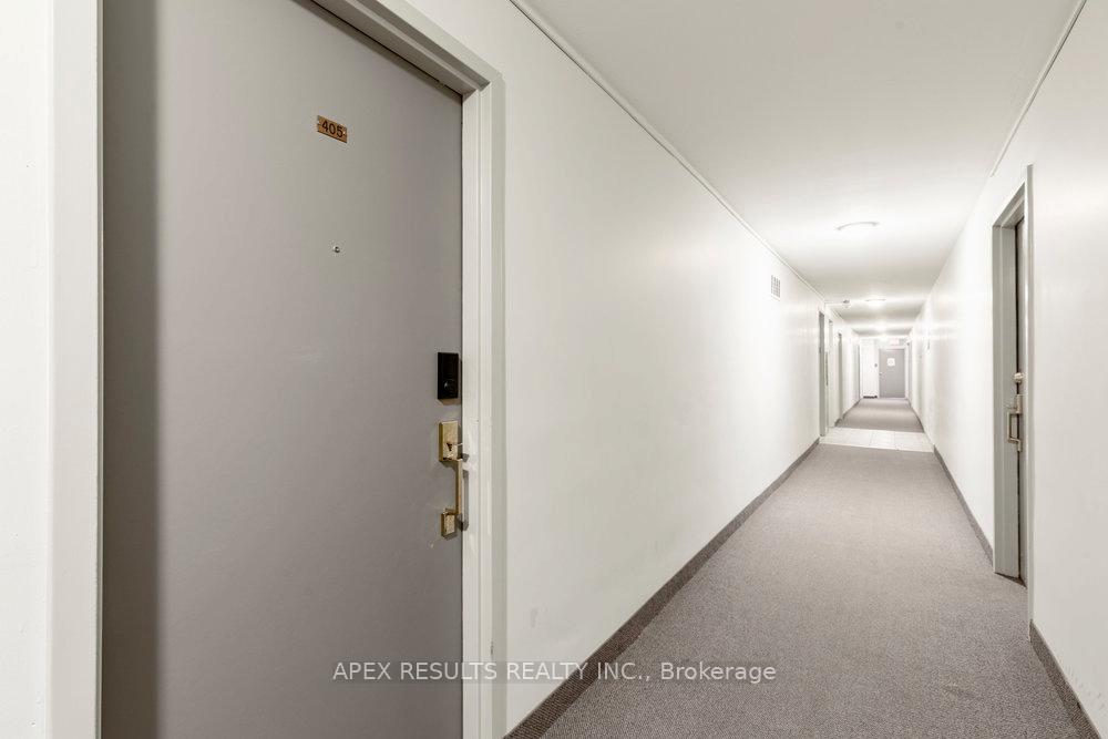 Photo 6 of Unit 405, 1950 Main Street, Hamilton, Ainslie Wood — HOMEH