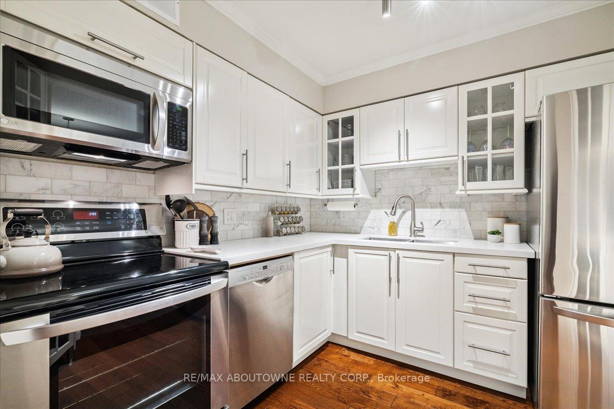 Photo 2 of Unit 1111, 1492 Pilgrims Way, Oakville, Glen Abbey — HOMEH