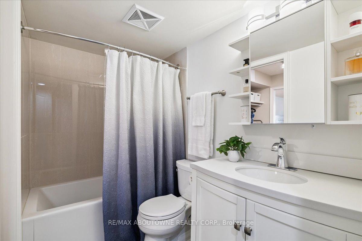 Photo 21 of Unit 1111, 1492 Pilgrims Way, Oakville, Glen Abbey — HOMEH