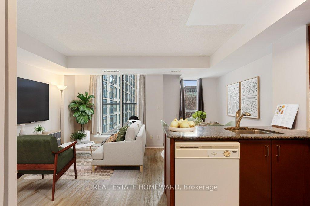 Front of Unit 301, 76 Shuter Street