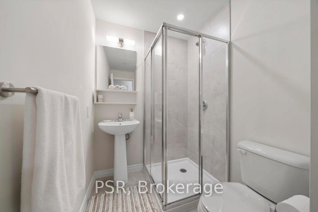 Photo 5 of Unit 215, 2750 King Street E, Hamilton, Stoney Creek — HOMEH