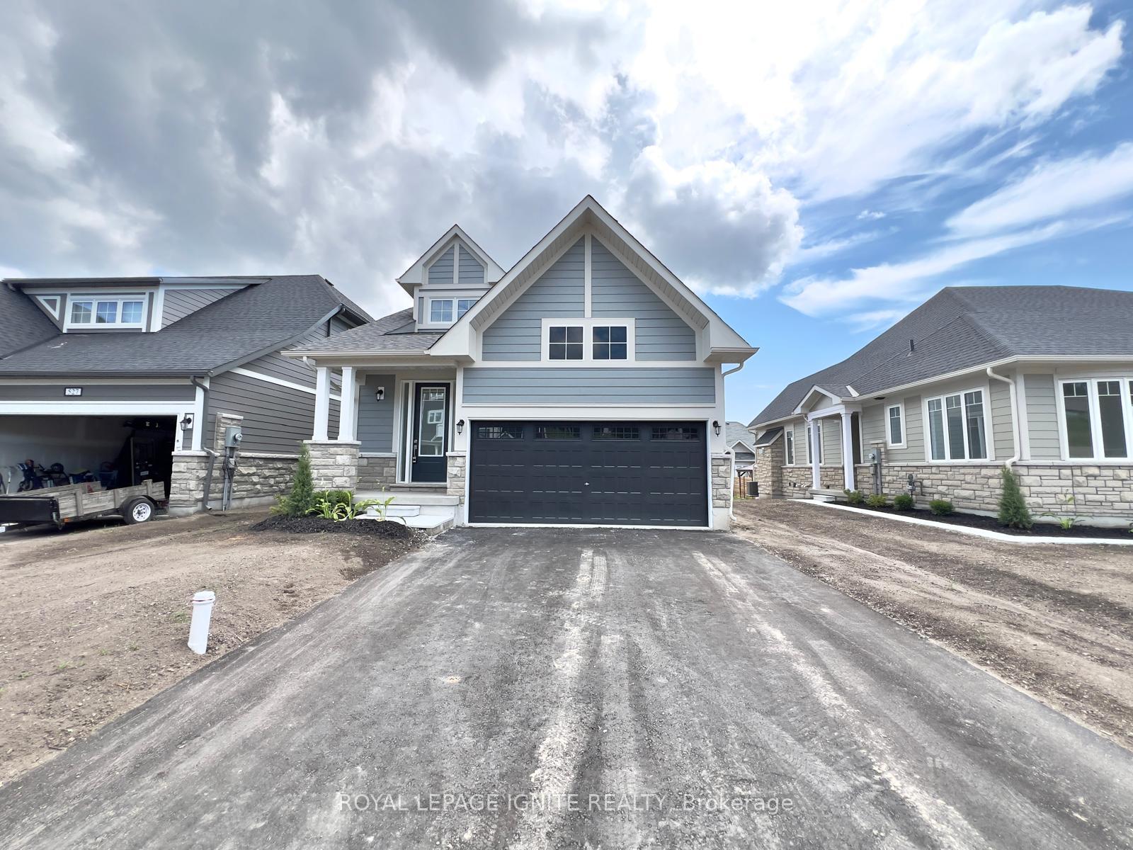 Photo 8 of 531 Hudson Crescent, Midland — HOMEH