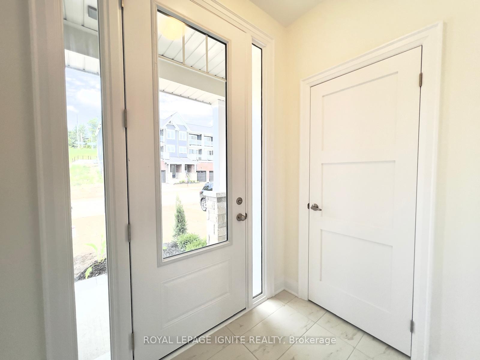 Photo 12 of 531 Hudson Crescent, Midland — HOMEH