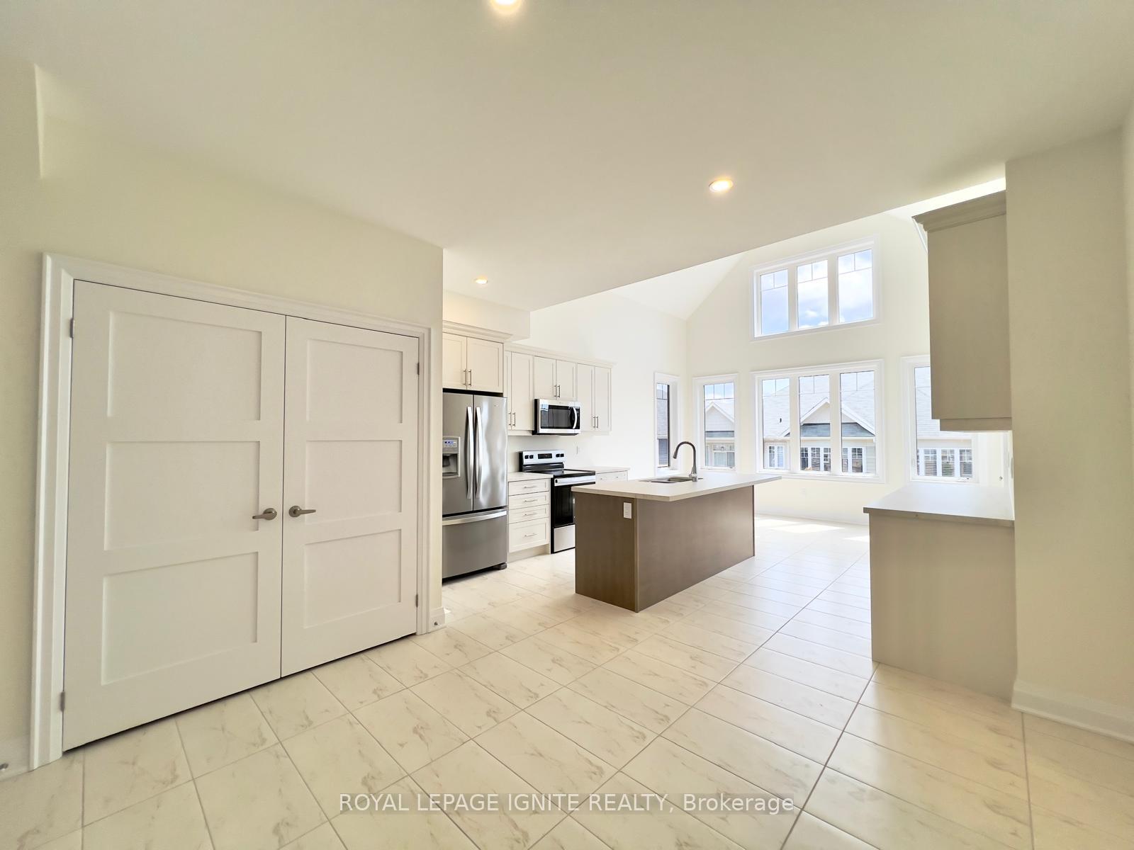 Photo 26 of 531 Hudson Crescent, Midland — HOMEH