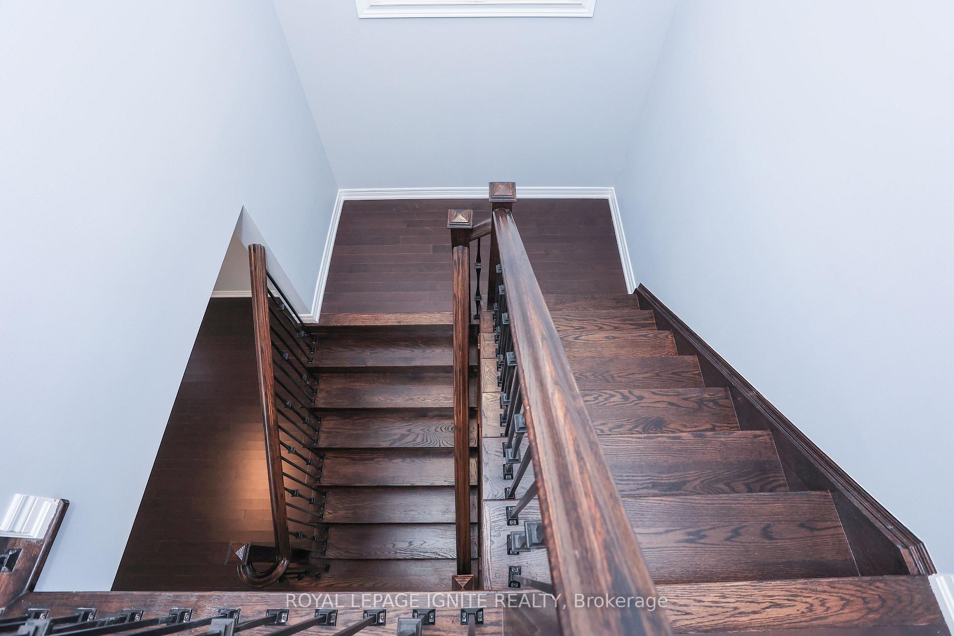 Photo 22 of 77 Frederick Stamm Crescent, Markham, Berczy — HOMEH
