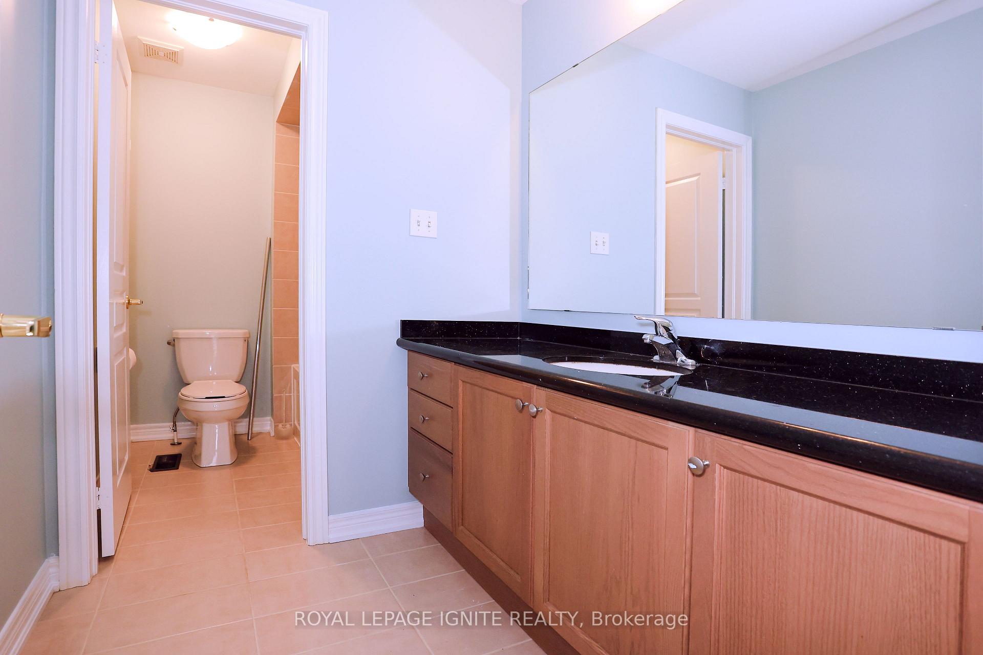 Photo 21 of 77 Frederick Stamm Crescent, Markham, Berczy — HOMEH