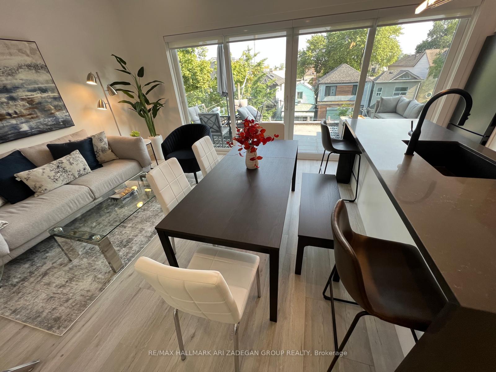 Photo 9 of Unit 3, 16 Minto Street, Toronto, Greenwood-Coxwell — HOMEH