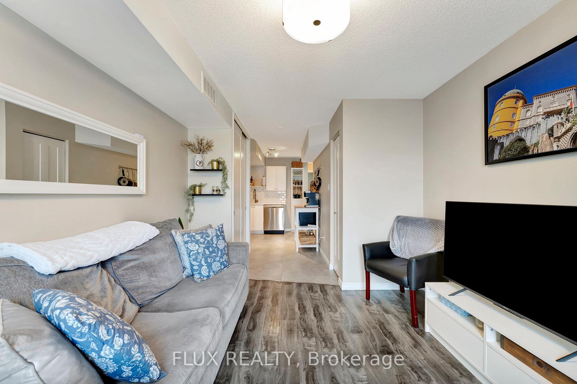 Photo 2 of Unit 3C, 139 Brighton Street, Waterloo — HOMEH