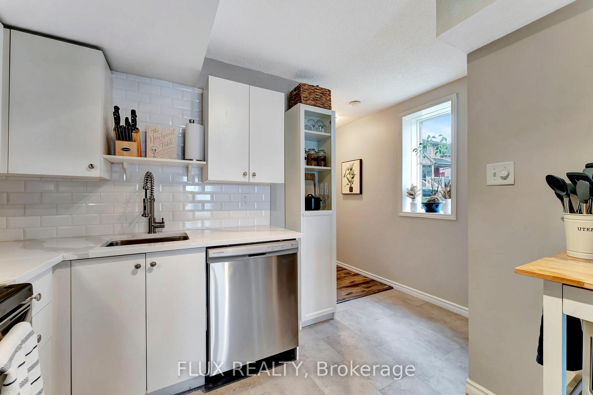 Photo 5 of Unit 3C, 139 Brighton Street, Waterloo — HOMEH