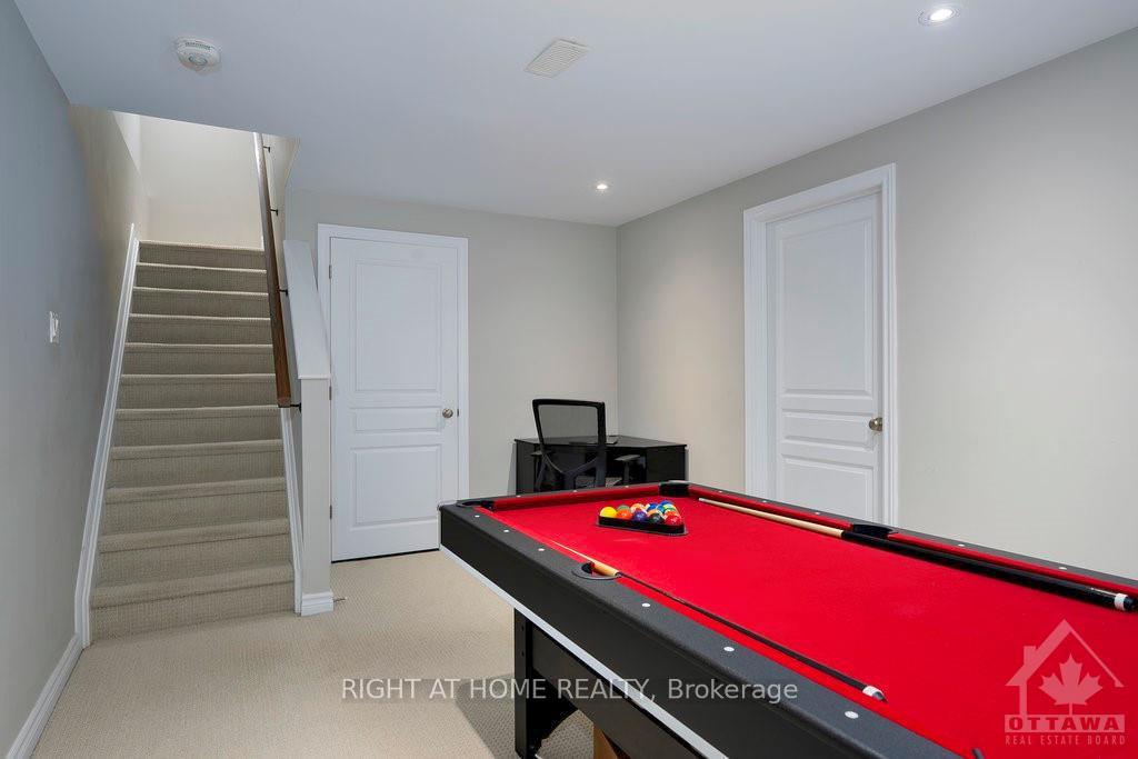 Photo 4 of 229 Pingwi Place, Ottawa, Blossom Park/Kemp Park/Findlay Creek — HOMEH